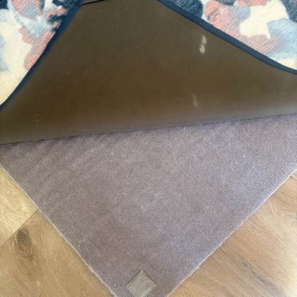 6x9 Ruggable Washable Area Rug + Pad - Picture 4 of 7